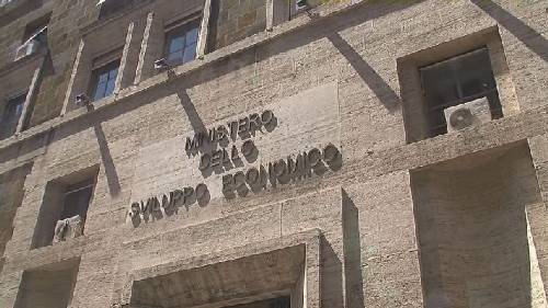Legge Europea: Il Viceministro dello Sviluppo Economico Dario Galli conferma l’eliminazione delle incompatibilita’ per gli agenti immobiliari