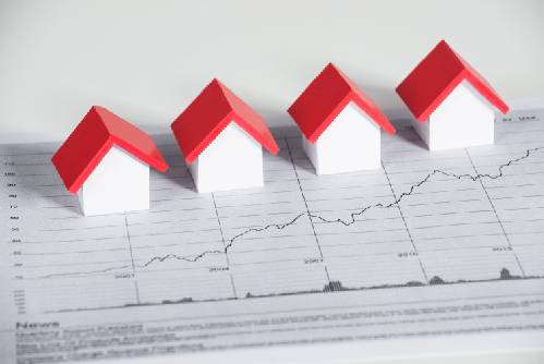 Fiaip, primo semestre 2019: calano ancora i valori immobiliari, in aumento il numero delle compravendite