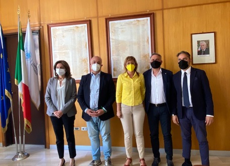 Fiaip-Fimaa-Anama: A Cosenza protocollo d’intesa a contrasto dell’abusivismo nell’intermediazione immobiliare