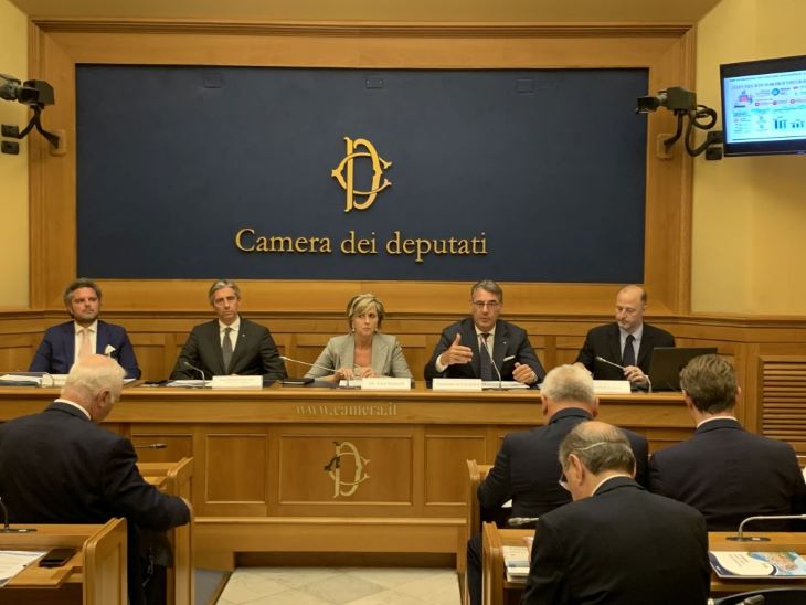 Turismo, Fiaip: Oltre 65 milioni di turisti in arrivo quest’estate. Locazioni turistiche sempre più strategiche per il Paese.